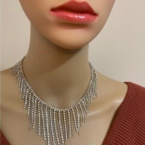 Women’s Necklace modern design